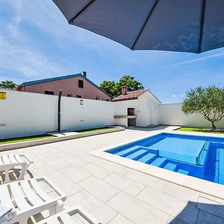 Holiday Home Anić Smilcic Dış mekan fotoğraf